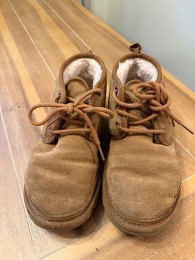 Men’s Ugg Brown Suede Lace-Up Winter Boots